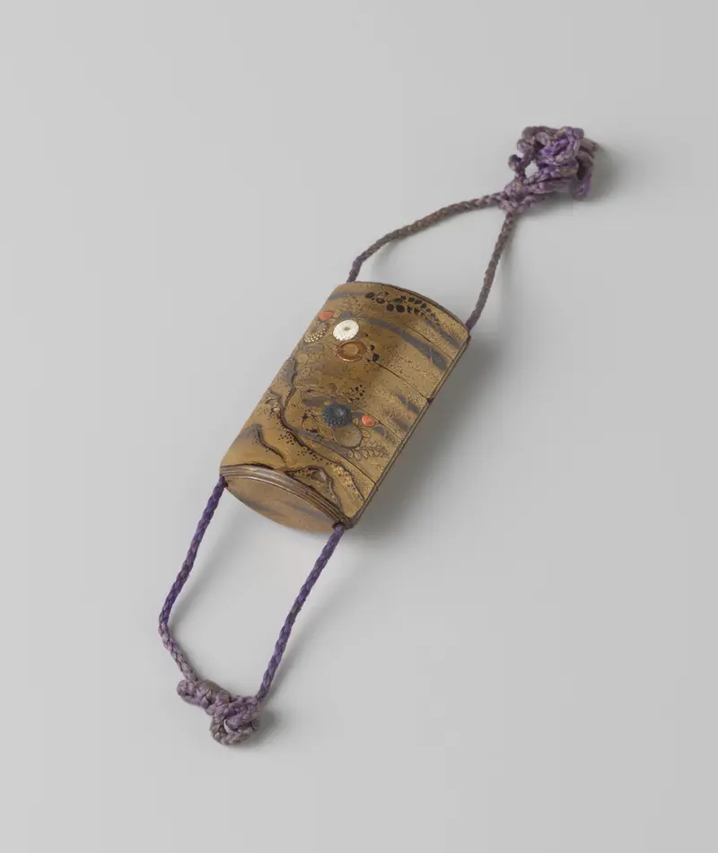Intricate lacquer inro by unknown artist, wood, 1775-1800