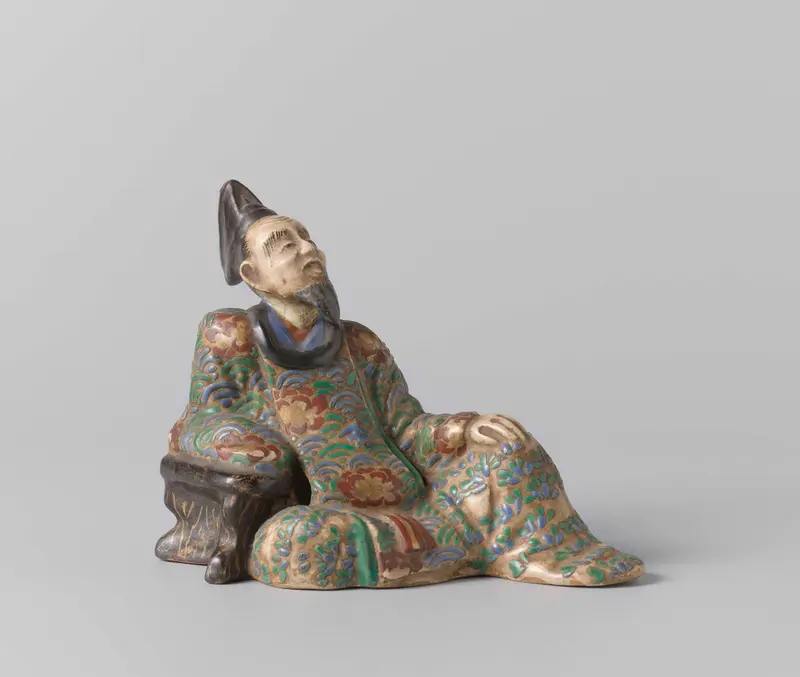 Reclining poet Kinomoto no Hitomaro, ink on silk, unknown artist