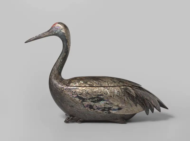 Lacquerware box shaped like a crane, crafted from wood, unknown artist