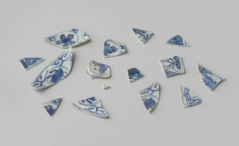Fragments of pottery from V.O.C. ship Witte Leeuw, bone medium, Unknown Artist