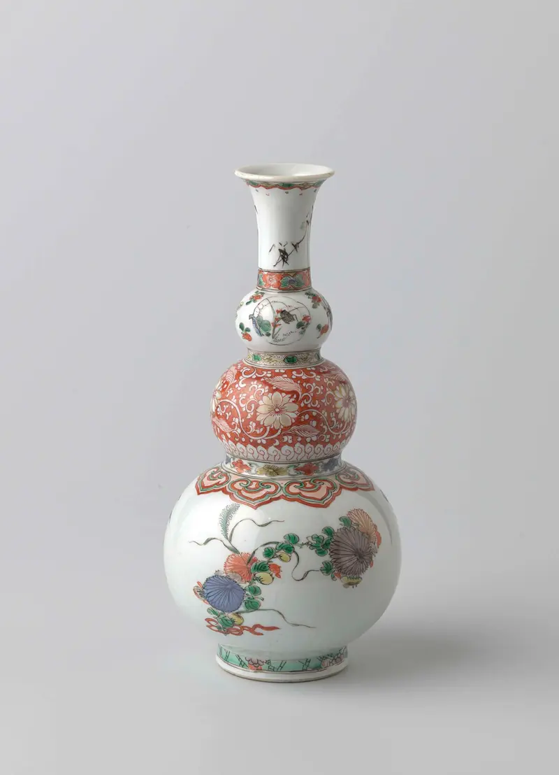 Triple-gourd vase with flower sprays and insects, Chinese traditional art