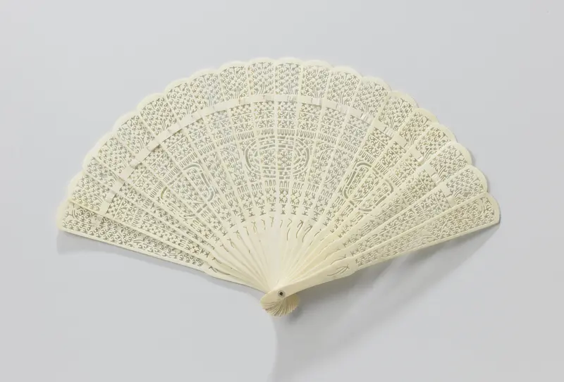 Decorative fan made of white bone, Unknown Artist